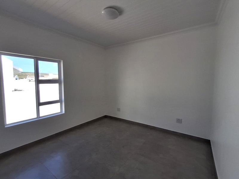 3 Bedroom Property for Sale in Golden Mile Western Cape